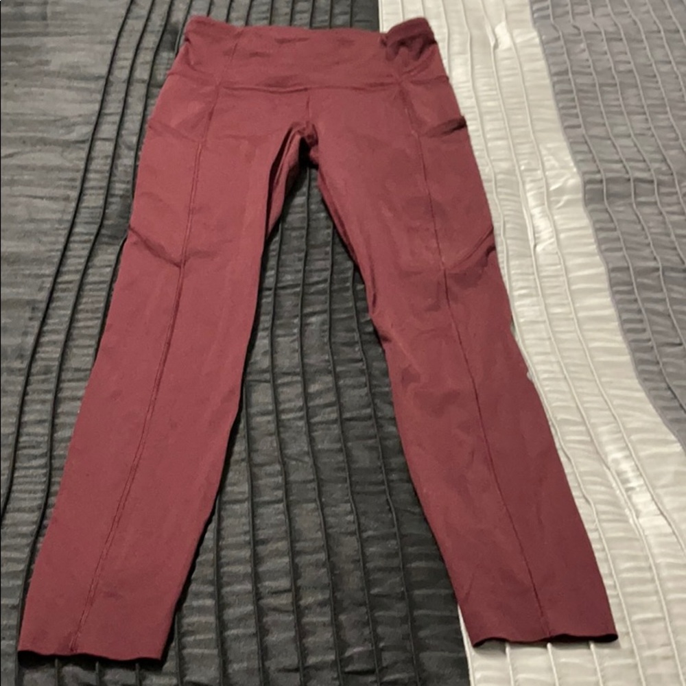 Lululemon fast and free 25”.